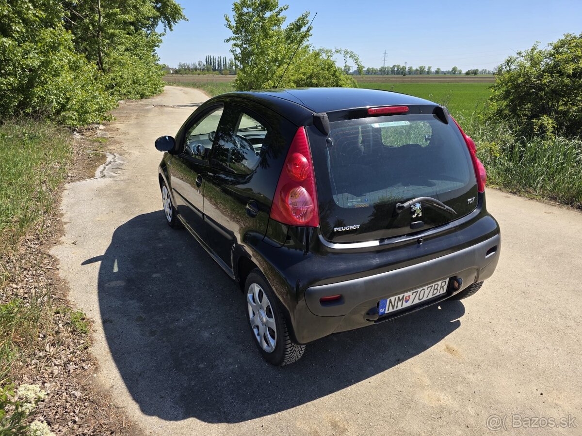 Peugeot 107 - 4