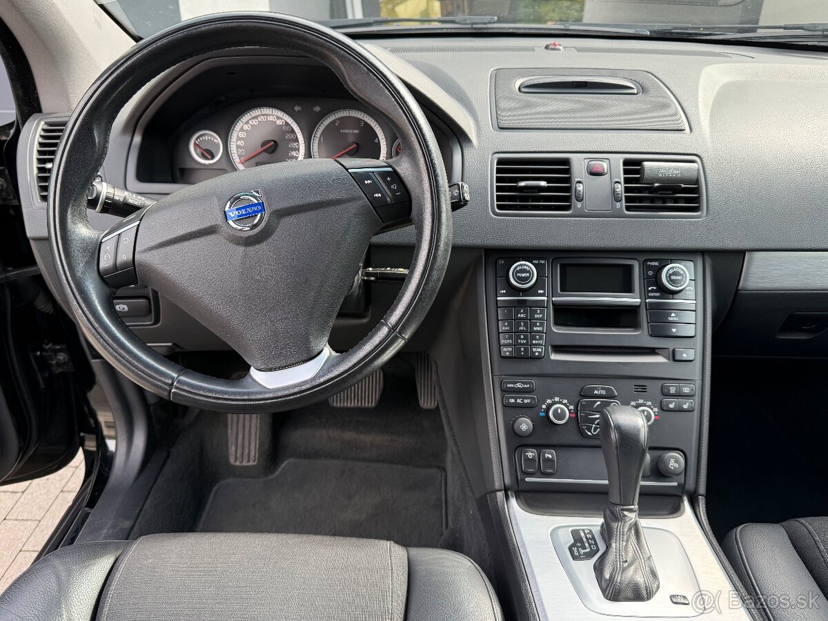 Volvo XC90 2.4 D5 147 kw AWD - 4
