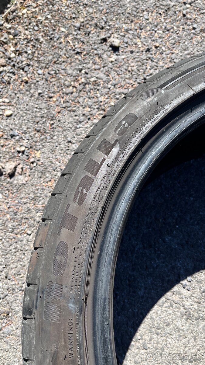 🟢Letné pneu 235/40 r19 - 4