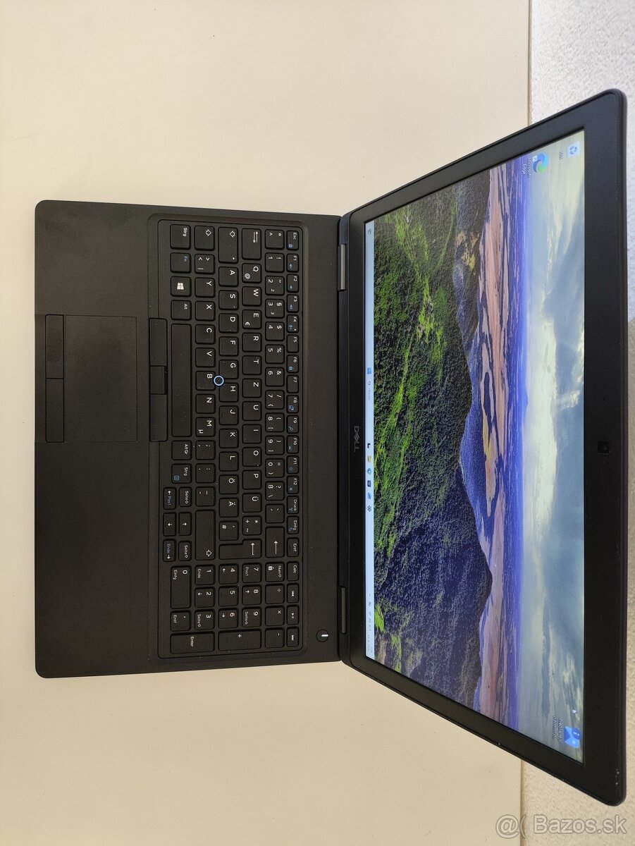 Dell Precision 3530 | Intel Core i5 (8. gen) • GeForce MX130 - 4