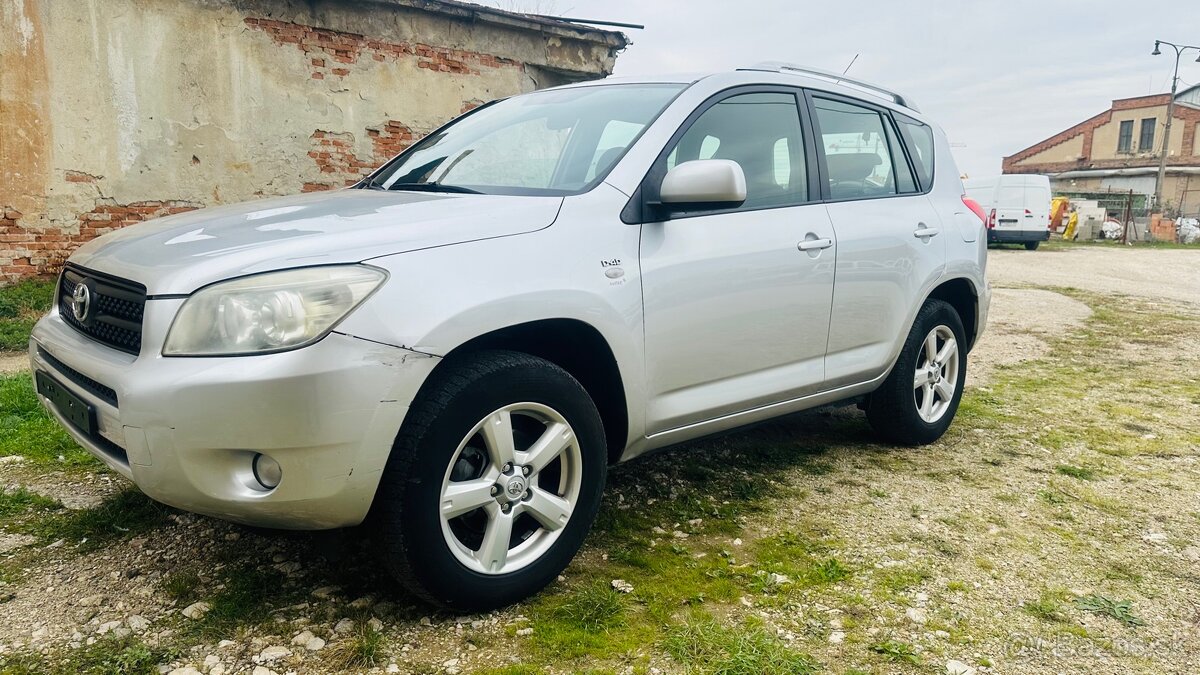 Toyota RAV4 4x4 - 4
