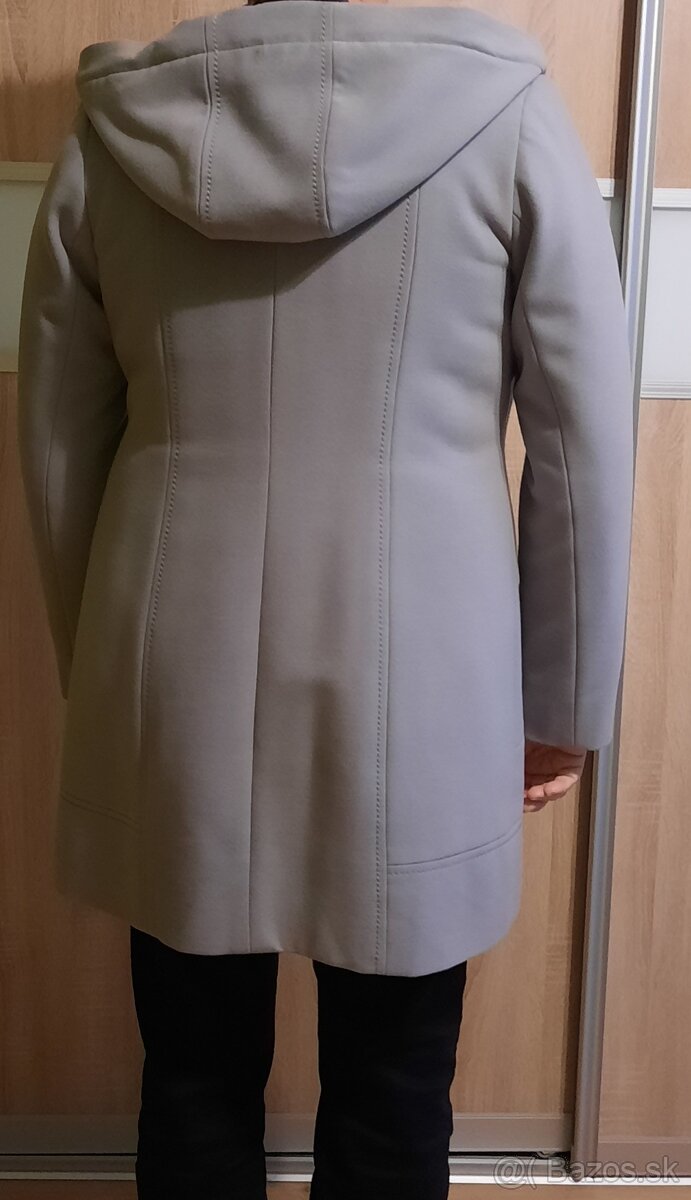 Predám kabát, bundu a kožuch - 4