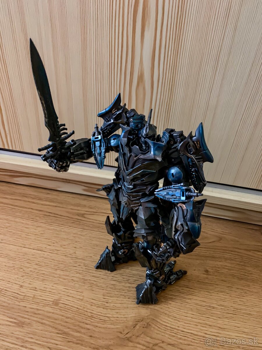 Transformers Strafe - BAIWEI TW1104 (s návodom) - 4