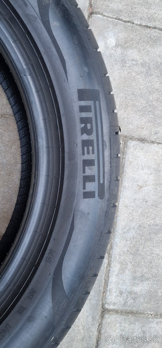 235/50 R19 Pirelli - 4