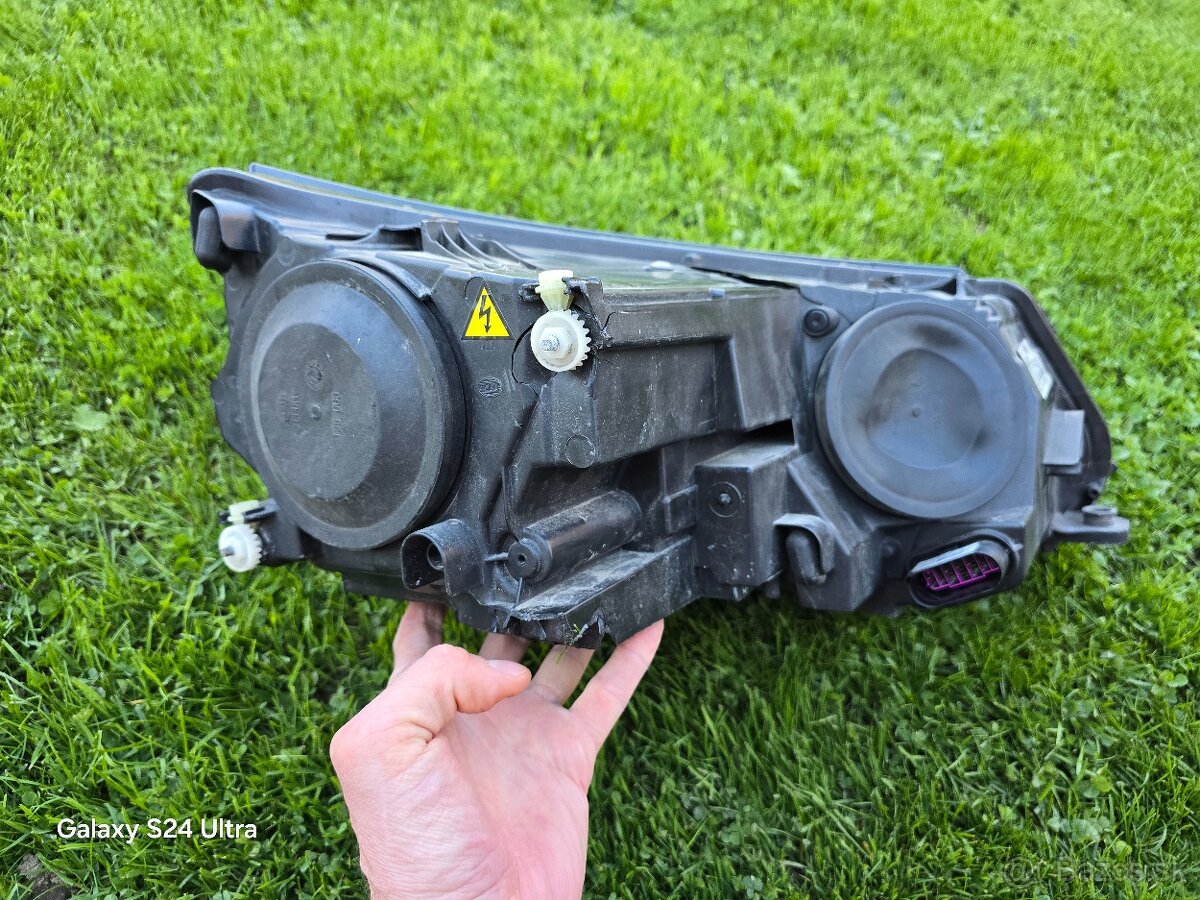 Svetlomety VW Tiguan - 4