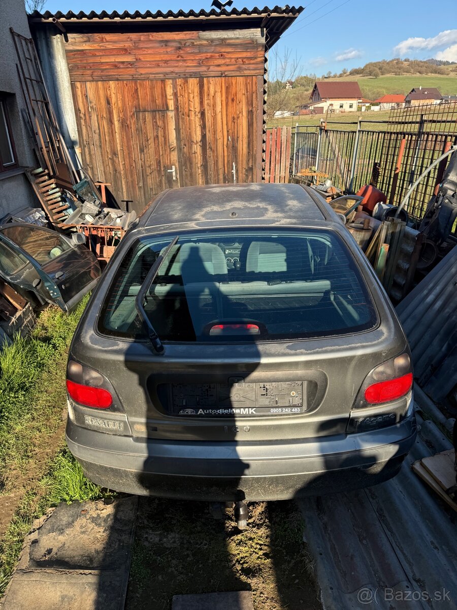 Renault Megane - 4