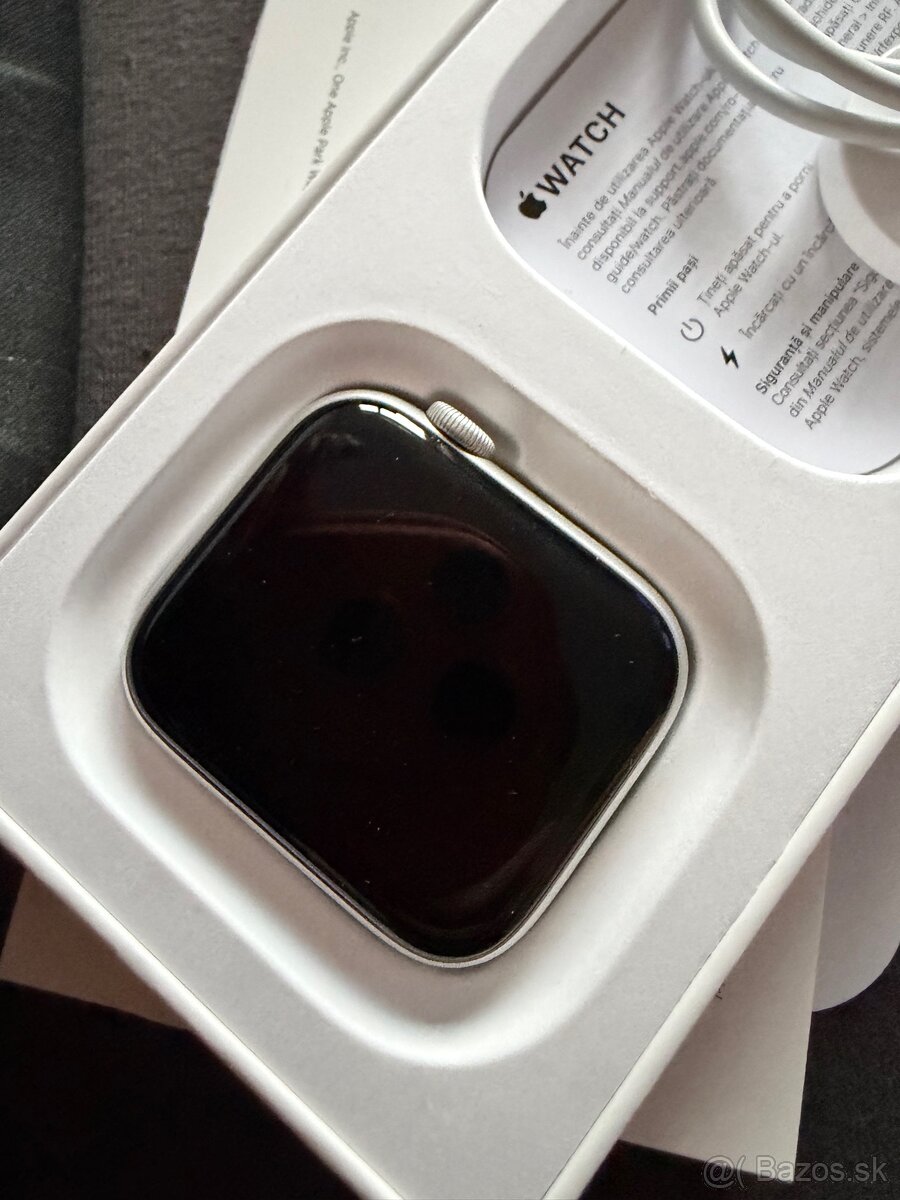 Apple watch - 4