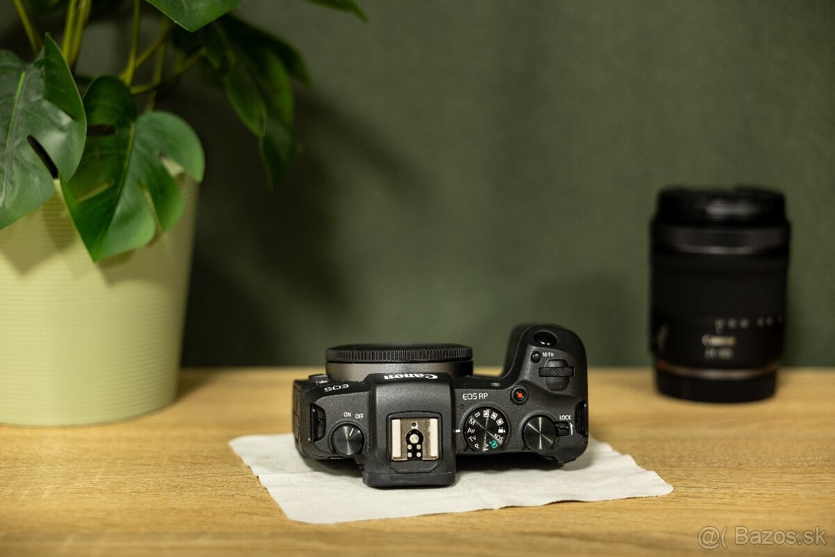 Canon RP + RF 24-105mm - 4