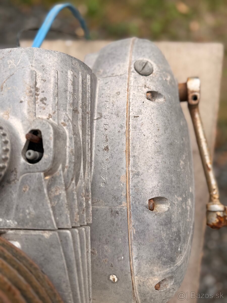 Predam motor na ČZ 125 - 4