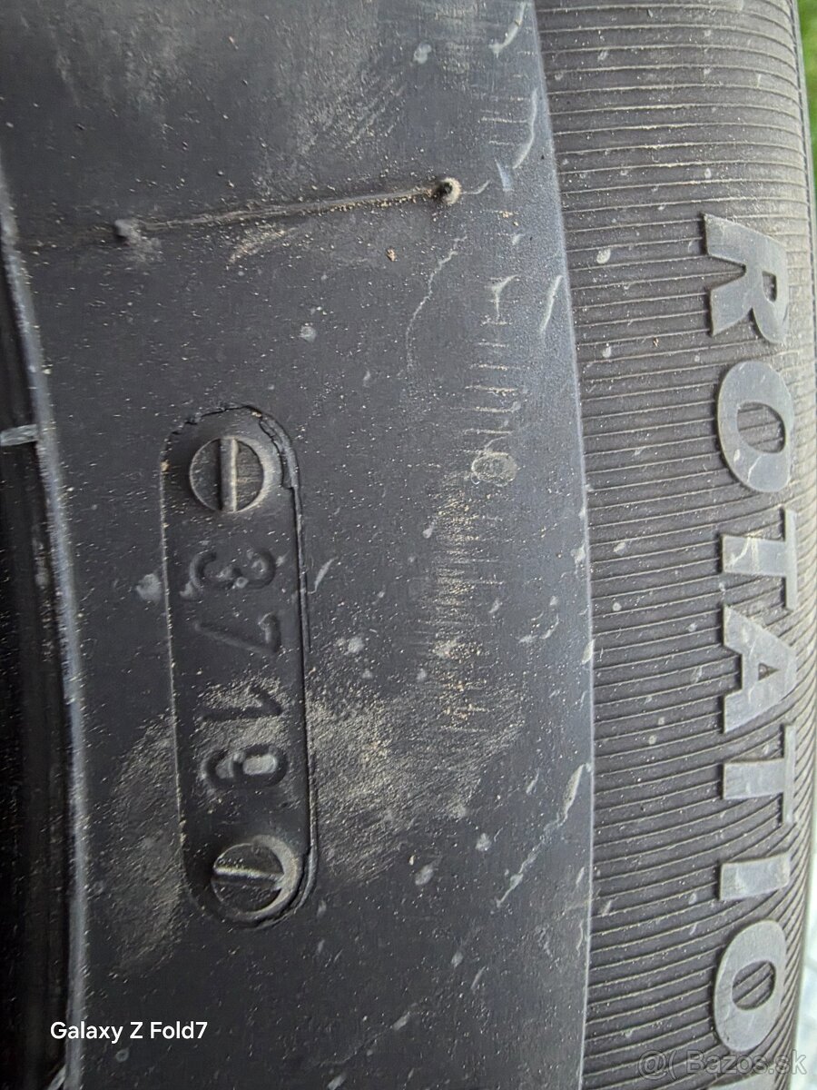 Zimne pneu 215/65r17 - 4