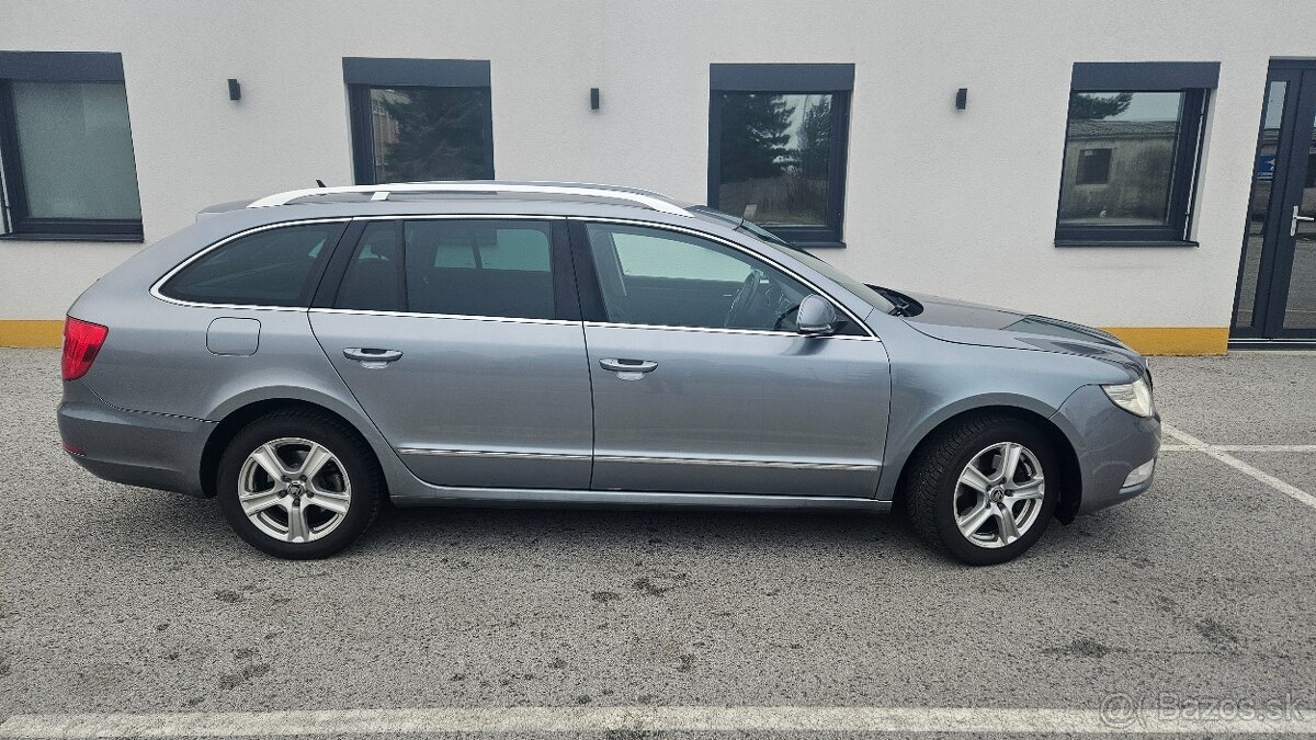 Škoda Superb 2.0TDI Elegance - 4