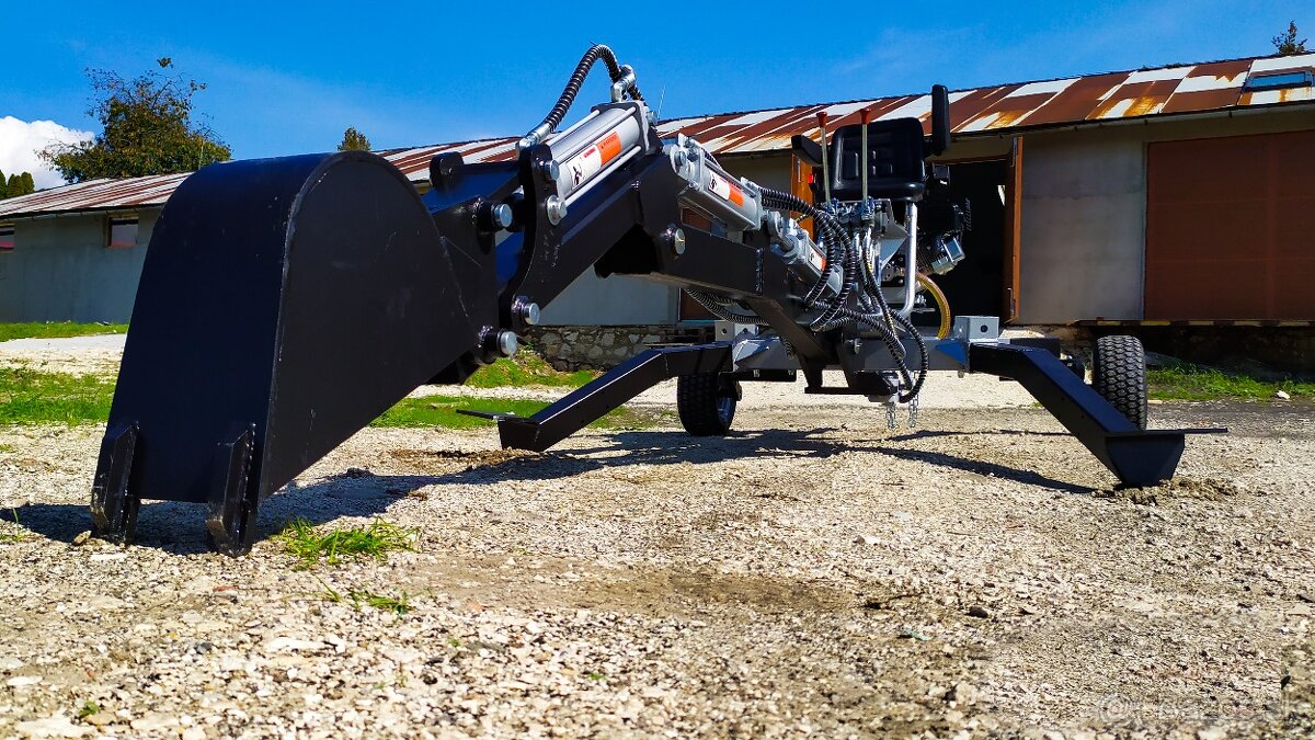 Minibager, Kráčajúci minibager MB-360 - 4