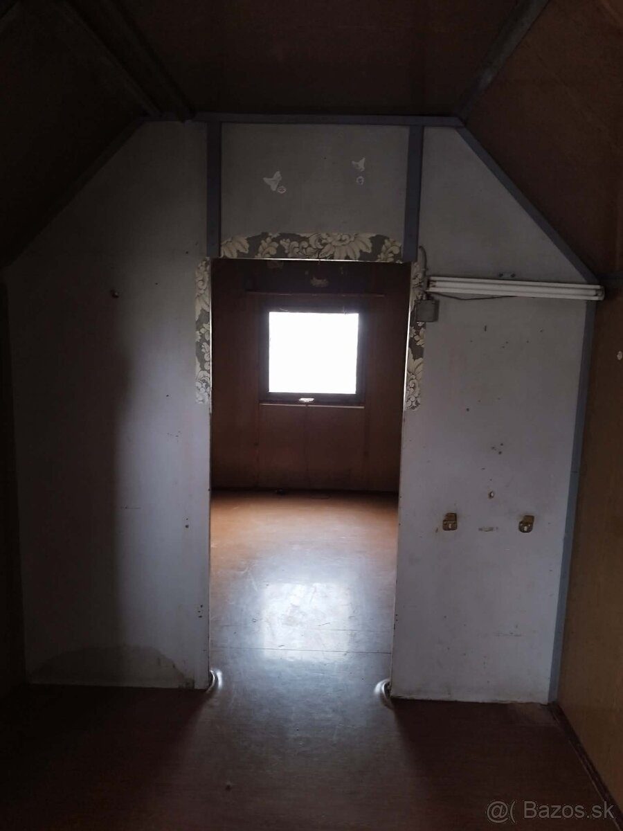 unimobunka 8x2,5 m hliniova - 4