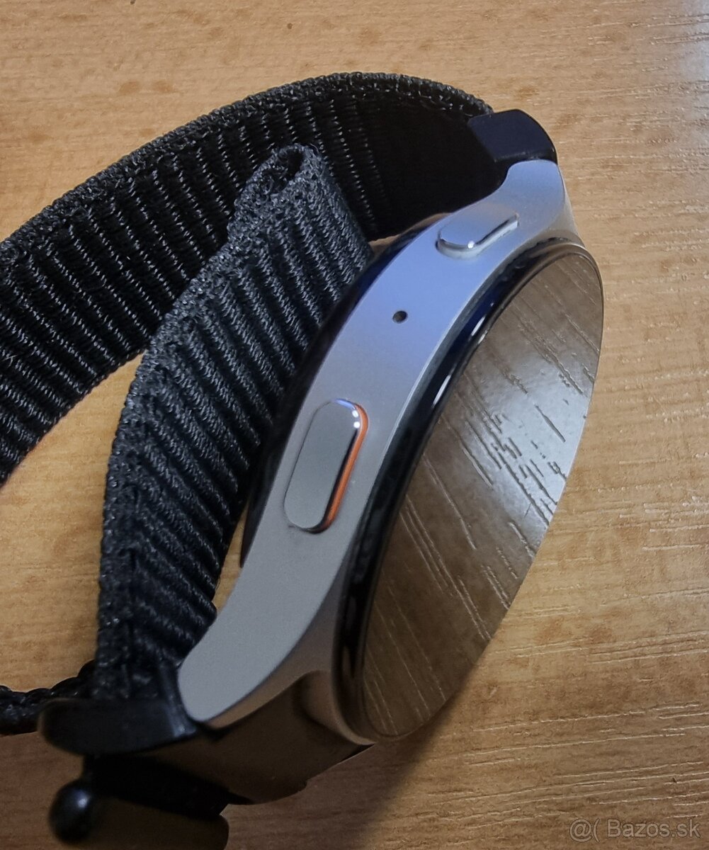 Samsung Galaxy Watch 7 44mm + príslušenstvo - 4