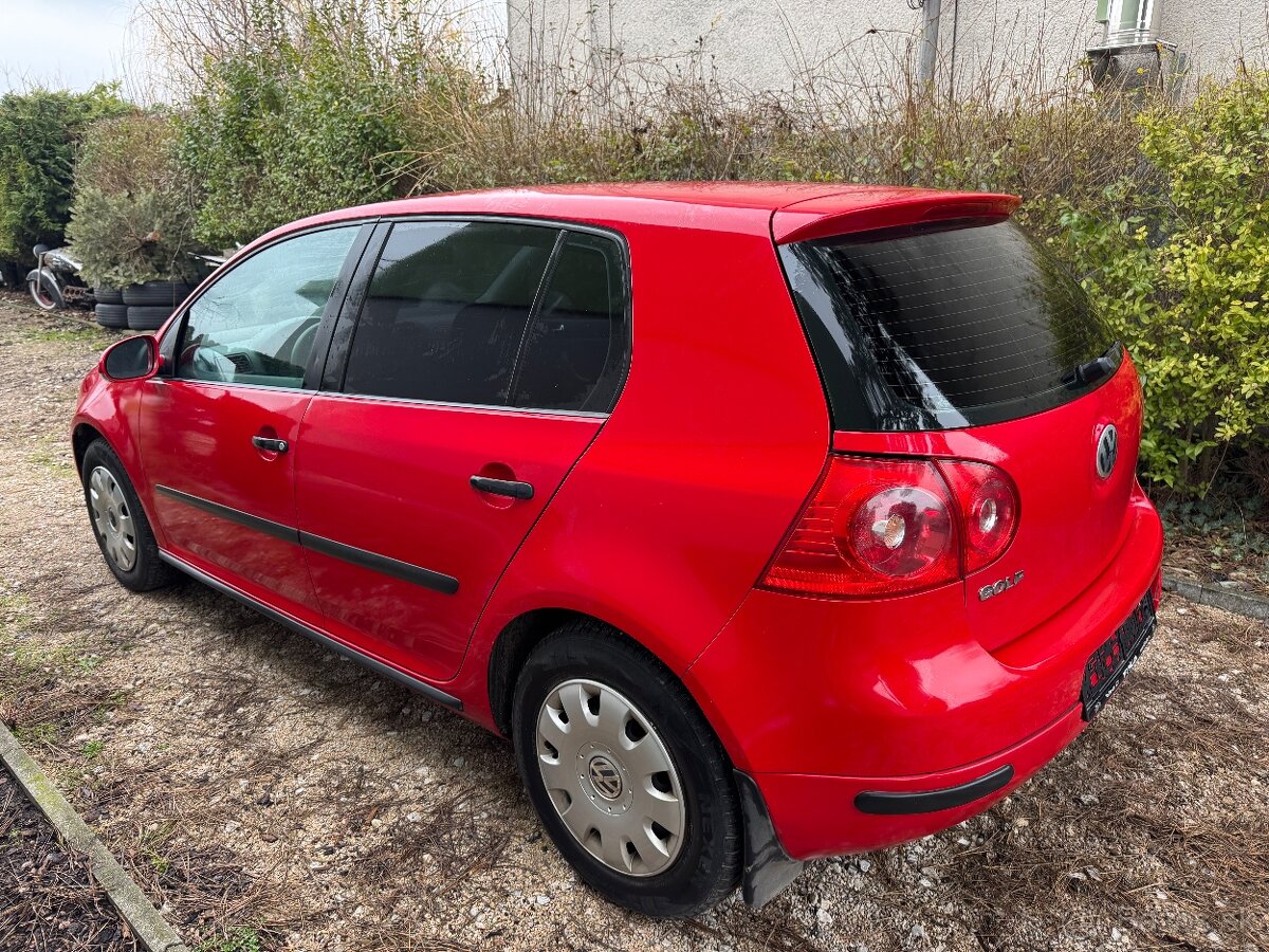 Volkswagen golf V - 4