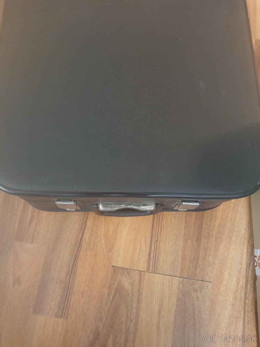 Starožitný pisací stroj zn Consul - 4