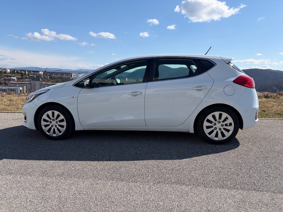 Kia Ceed 1.4, 2015, benzín - 4
