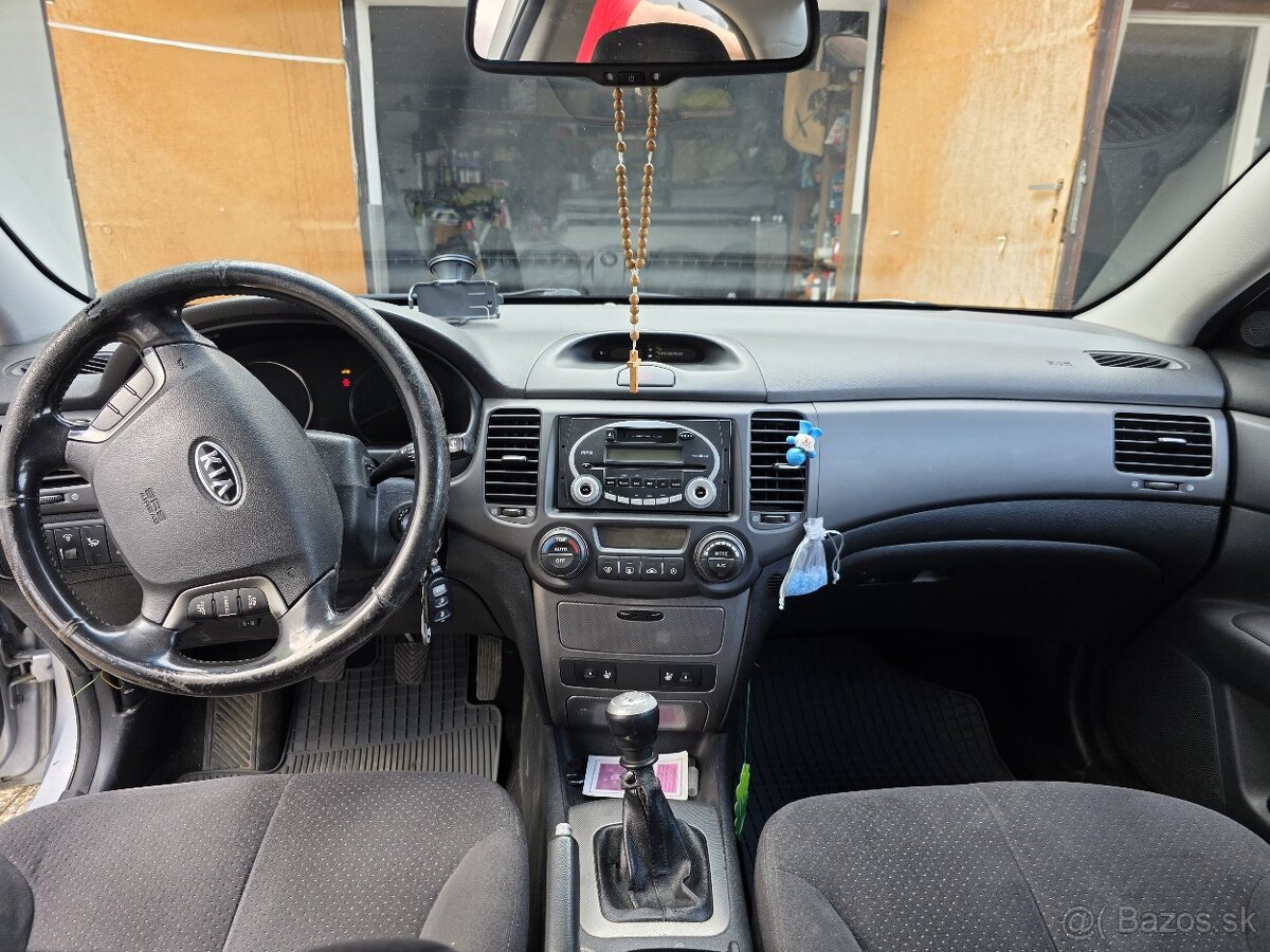 Kia Magentis - 4