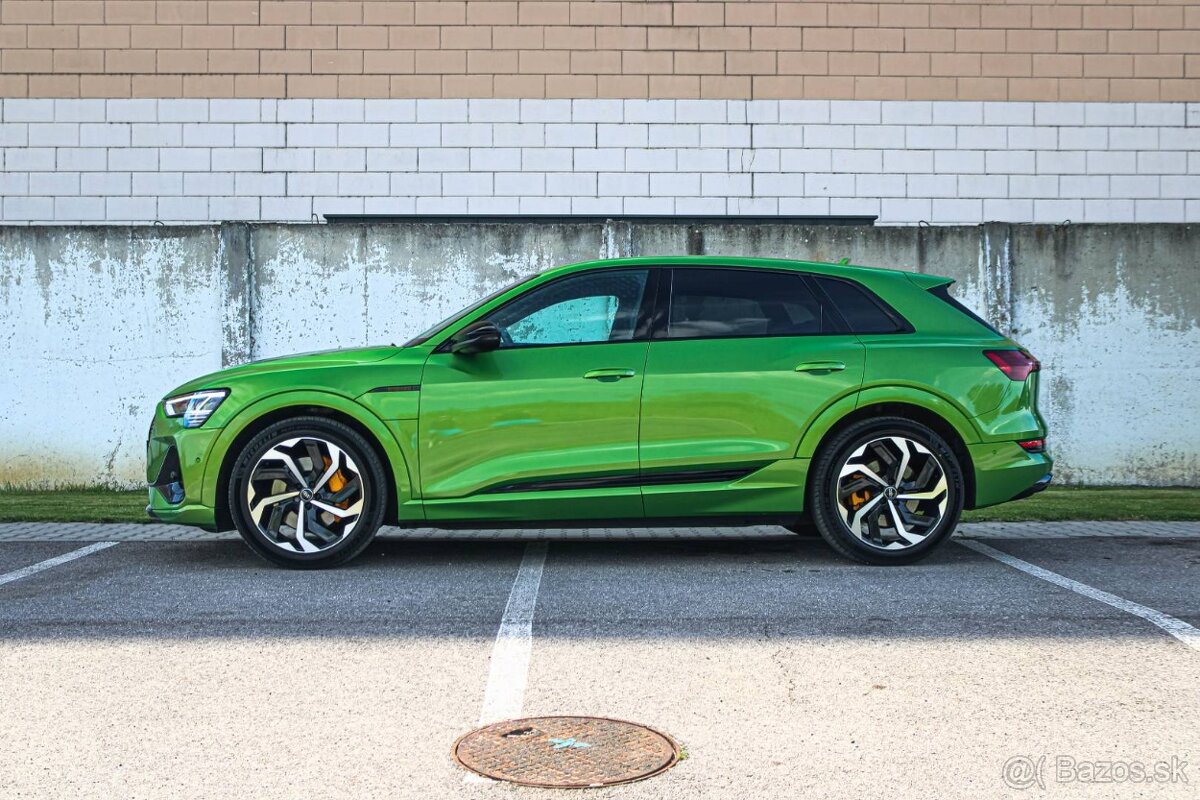 Audi E-tron 55 quattro S line - 4