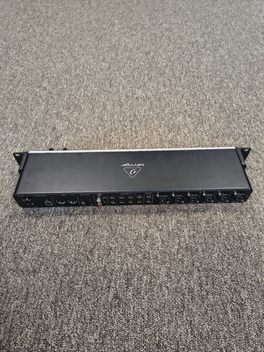Behringer UMC1820 zvukova karta - 4