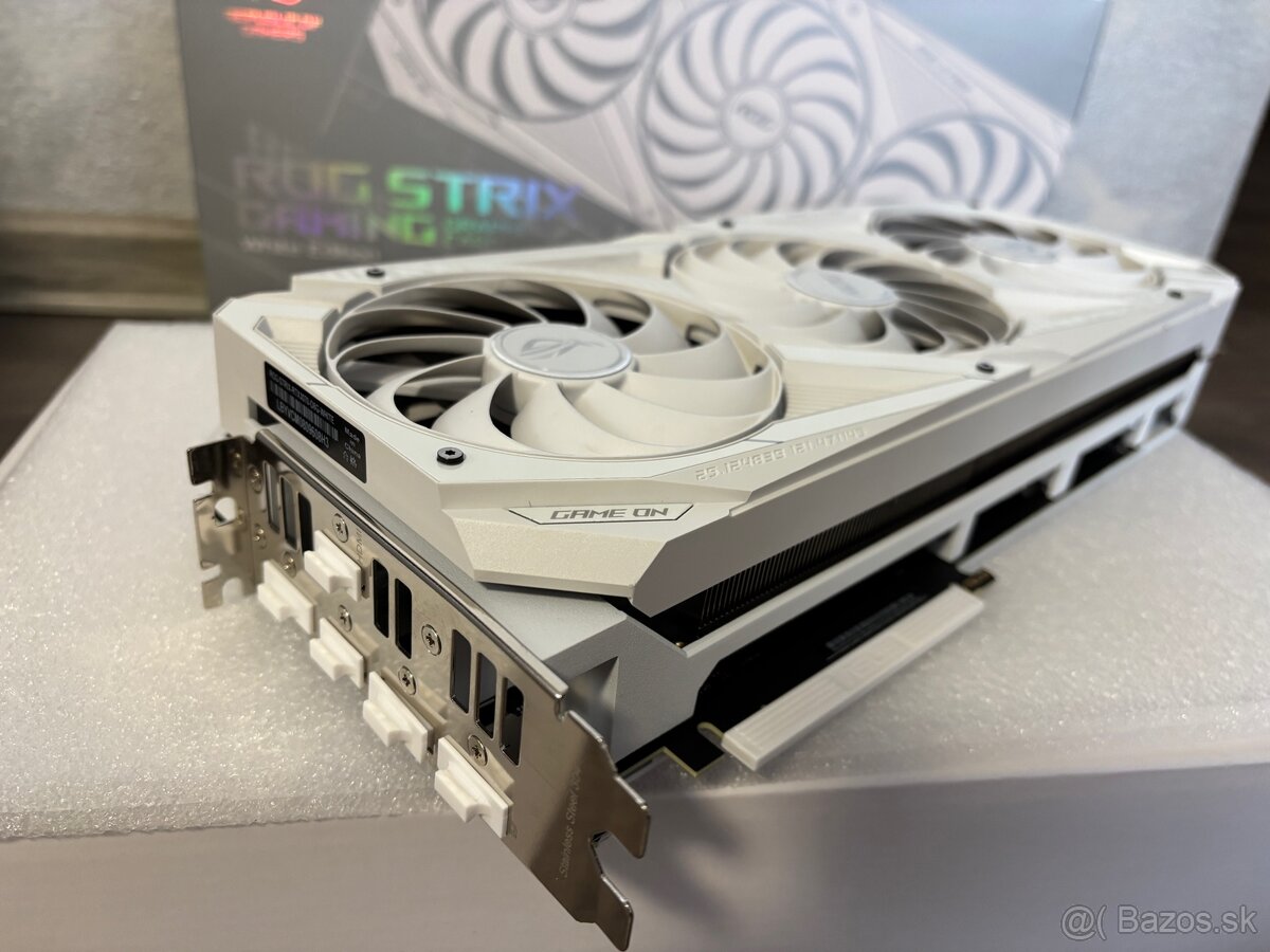 ASUS ROG STRIX GeForce RTX 3070 WHITE OC – TOP STAV - 4