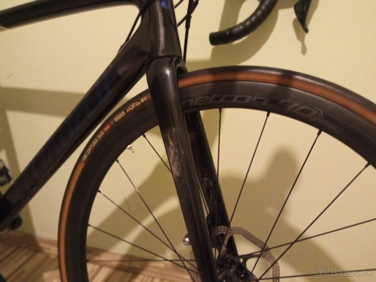 Specialized Tarmac disc - 4