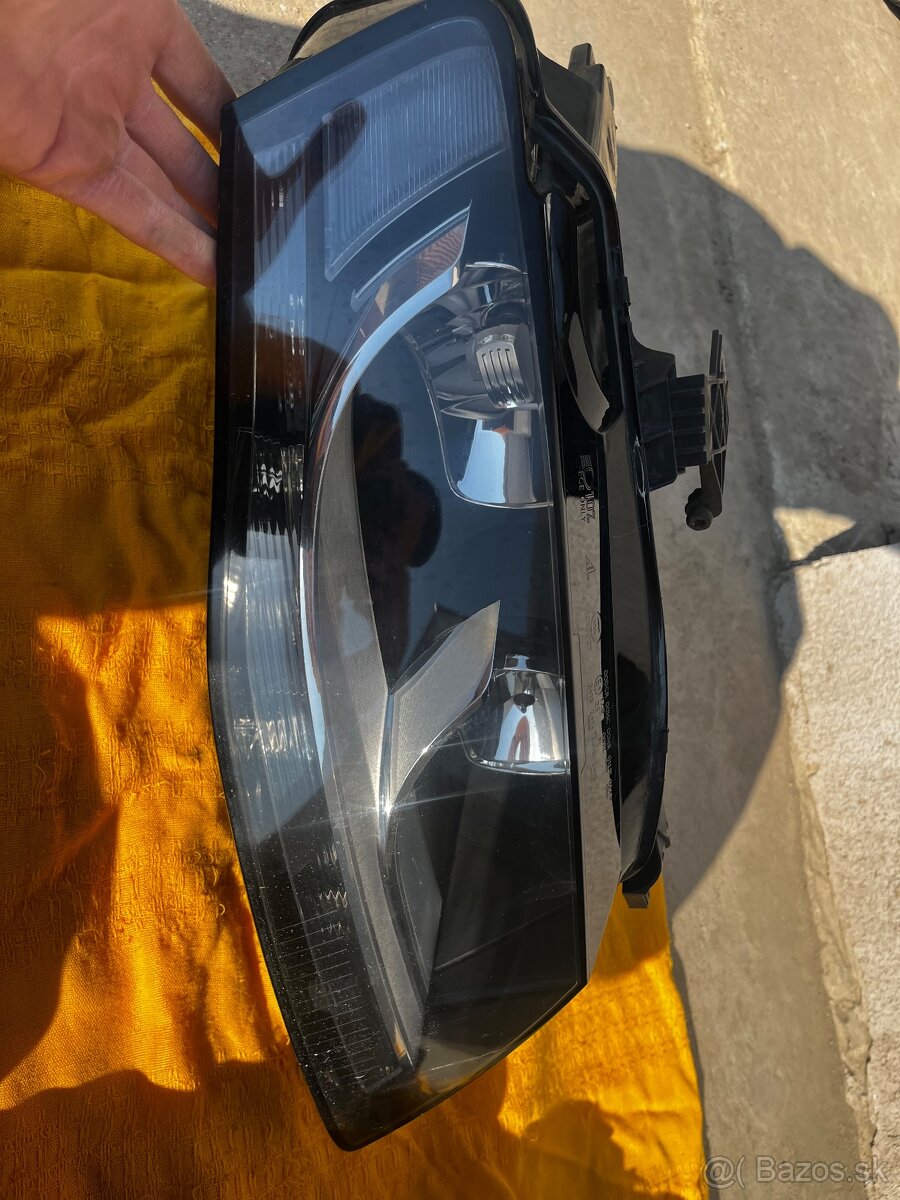 Predné svetla Audi a4 b8 - 4