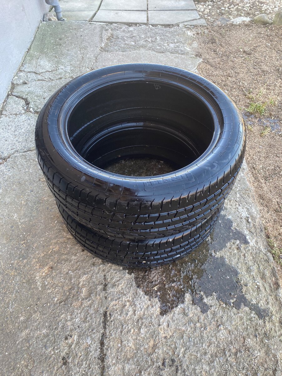 Pirelli p zero 235/50 R19 - 4