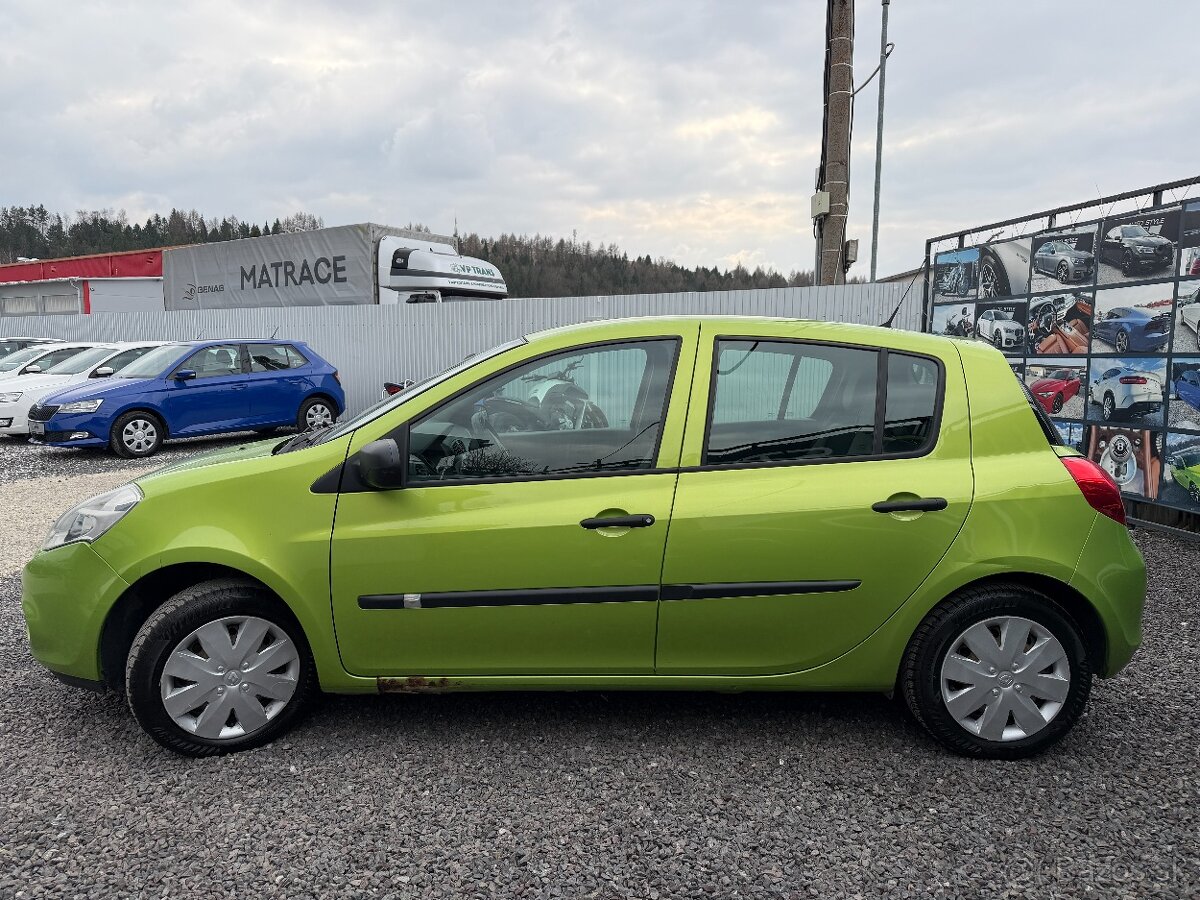 Renault Clio 1.2 Authentique - 4