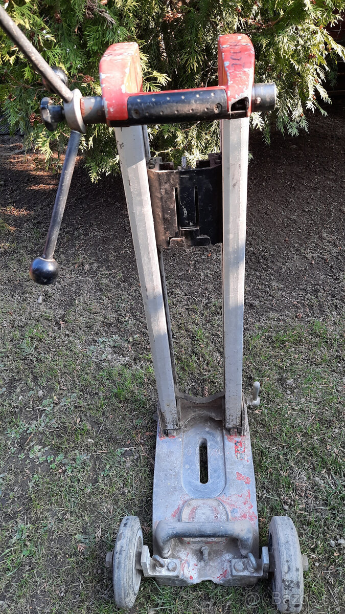 Hilti stojan k jadrovej vŕtačke - 4