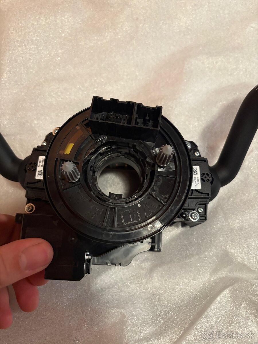 Ovládacie páčky pod volantom Land Rover Evoque - 4