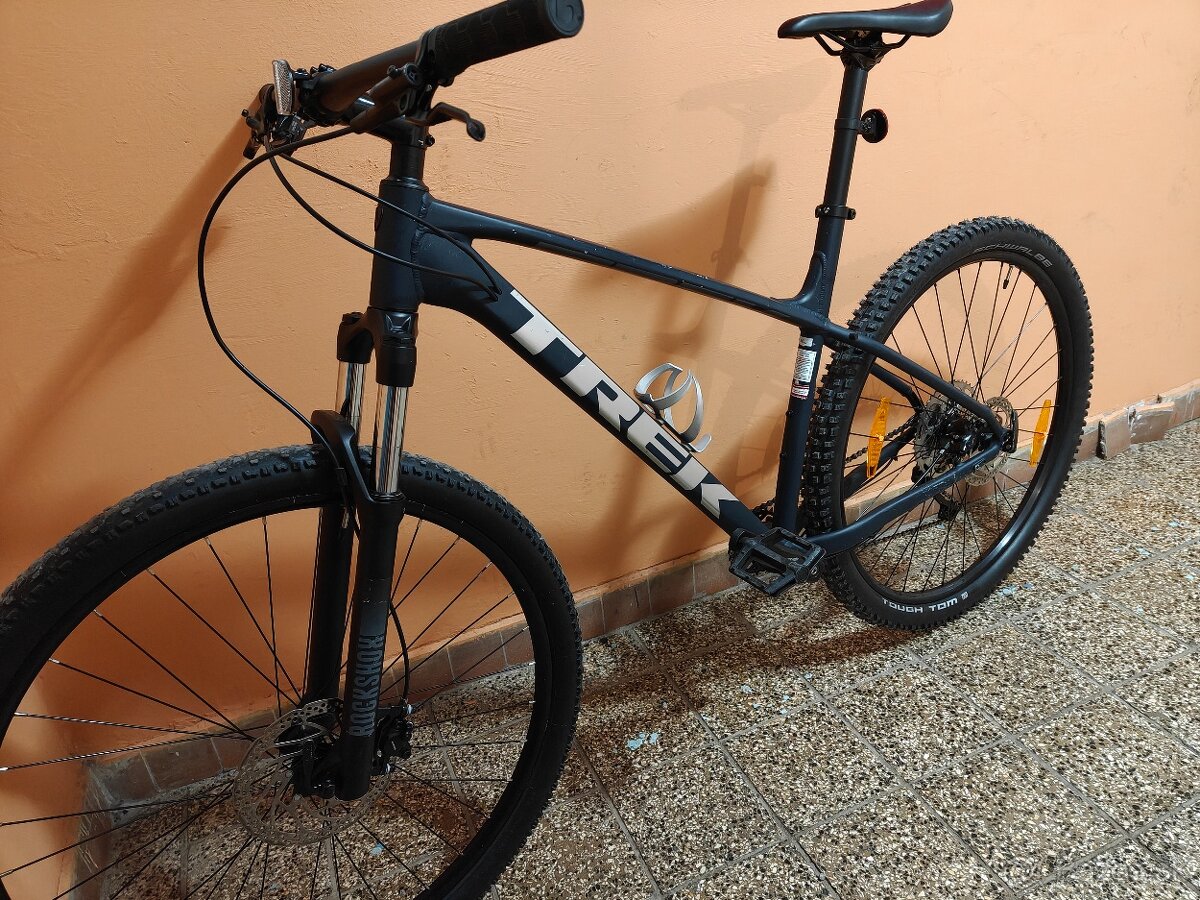TREK Marlin 7 - 4
