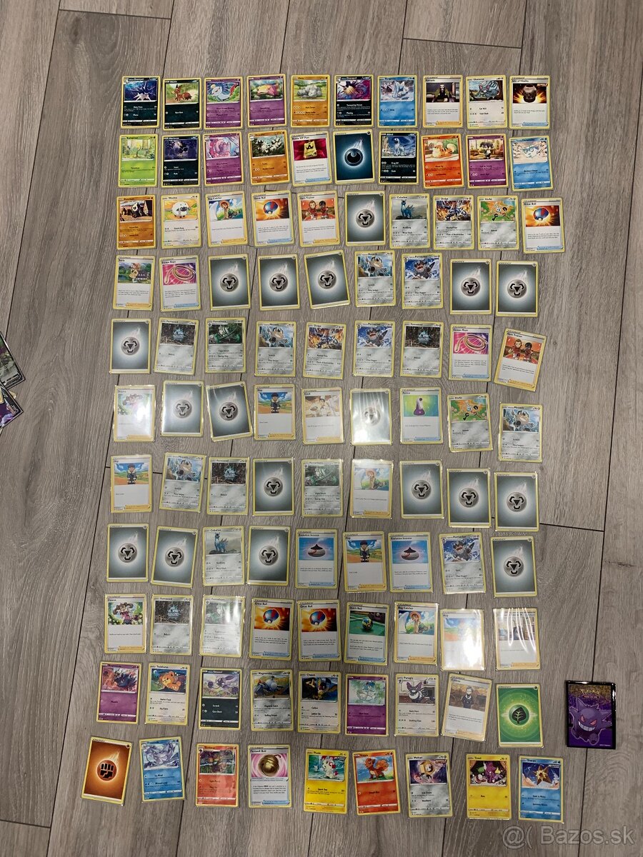 Pokemon Karty - 4
