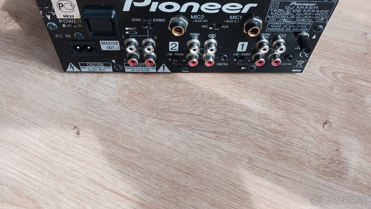 Pioneer DJM-400 - 4