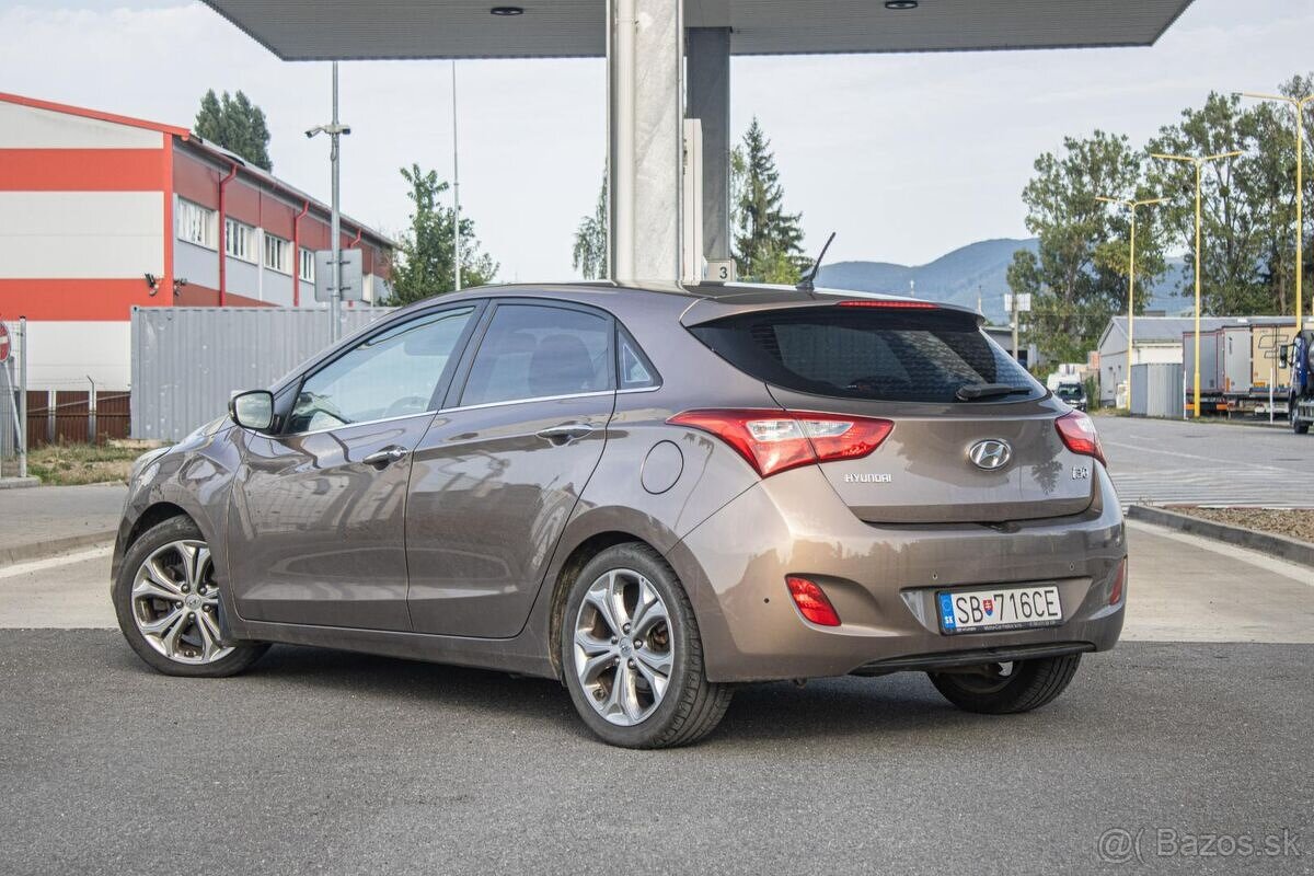 Hyundai I30 1.6 CRDi - 4