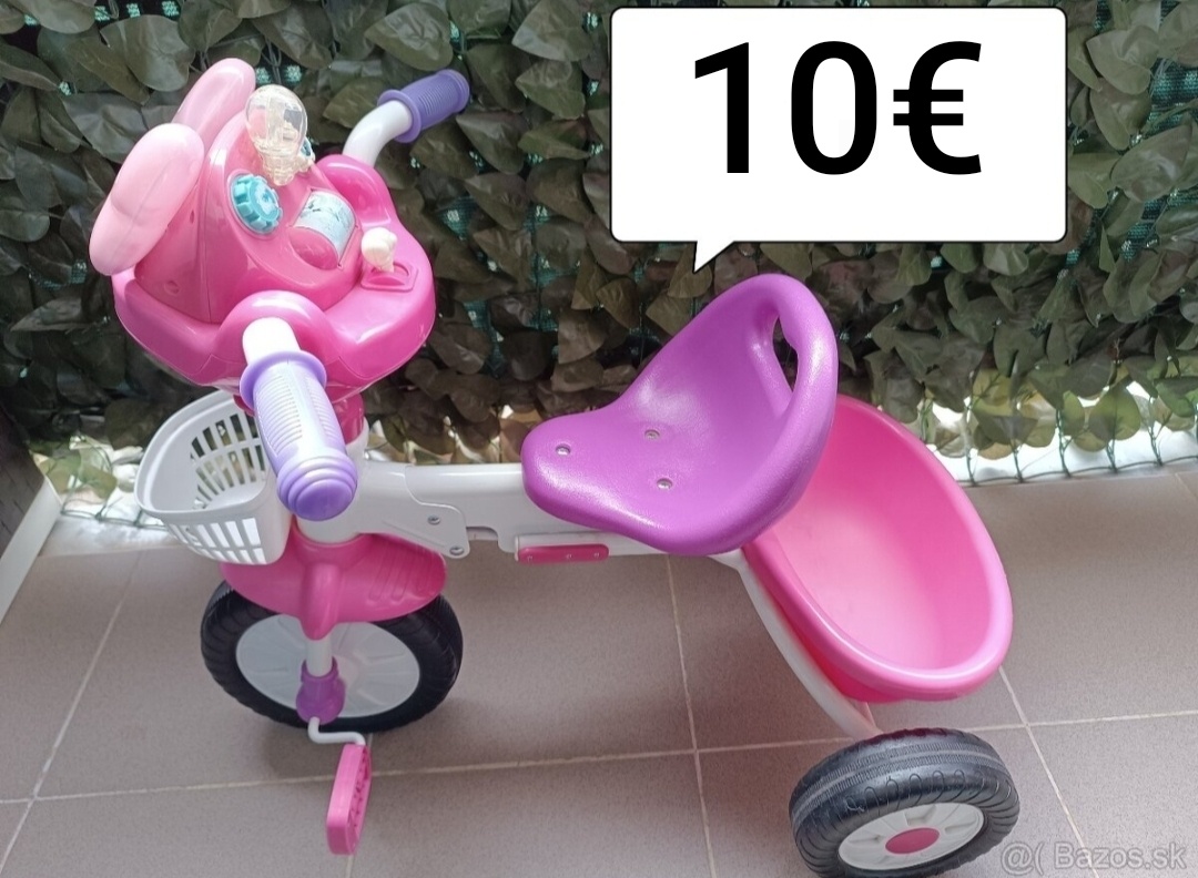 Šmykľavka, trojkolka, odrážadlo a kolobežka - 4