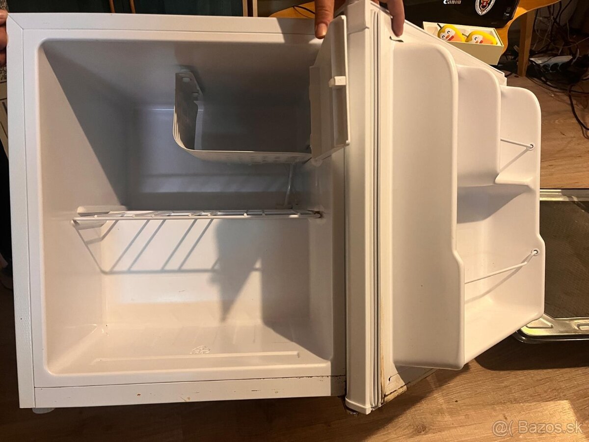 Philco PSB 401 W Cube - 4