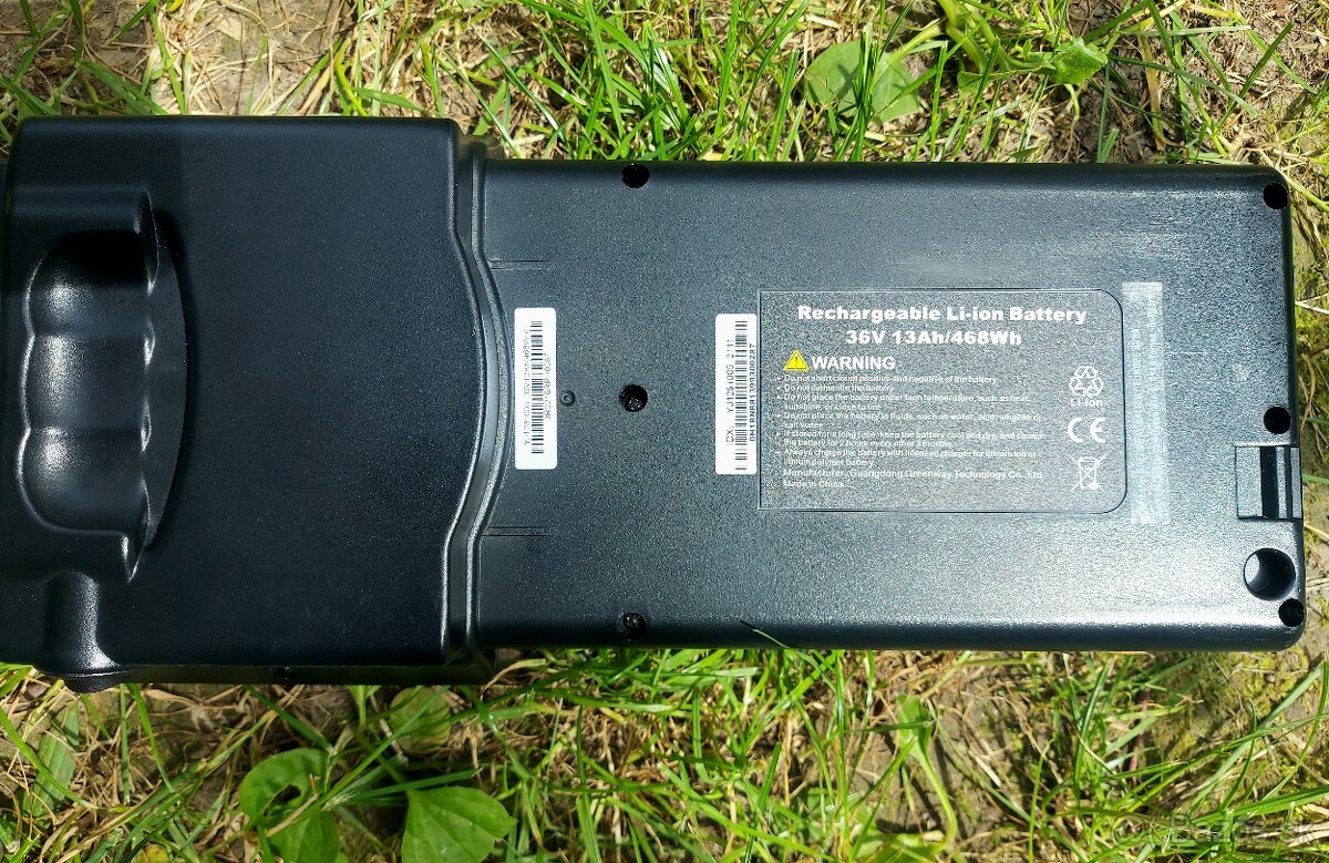 Predám málo používaný elektrobicykel Wakita/ Apache - 4