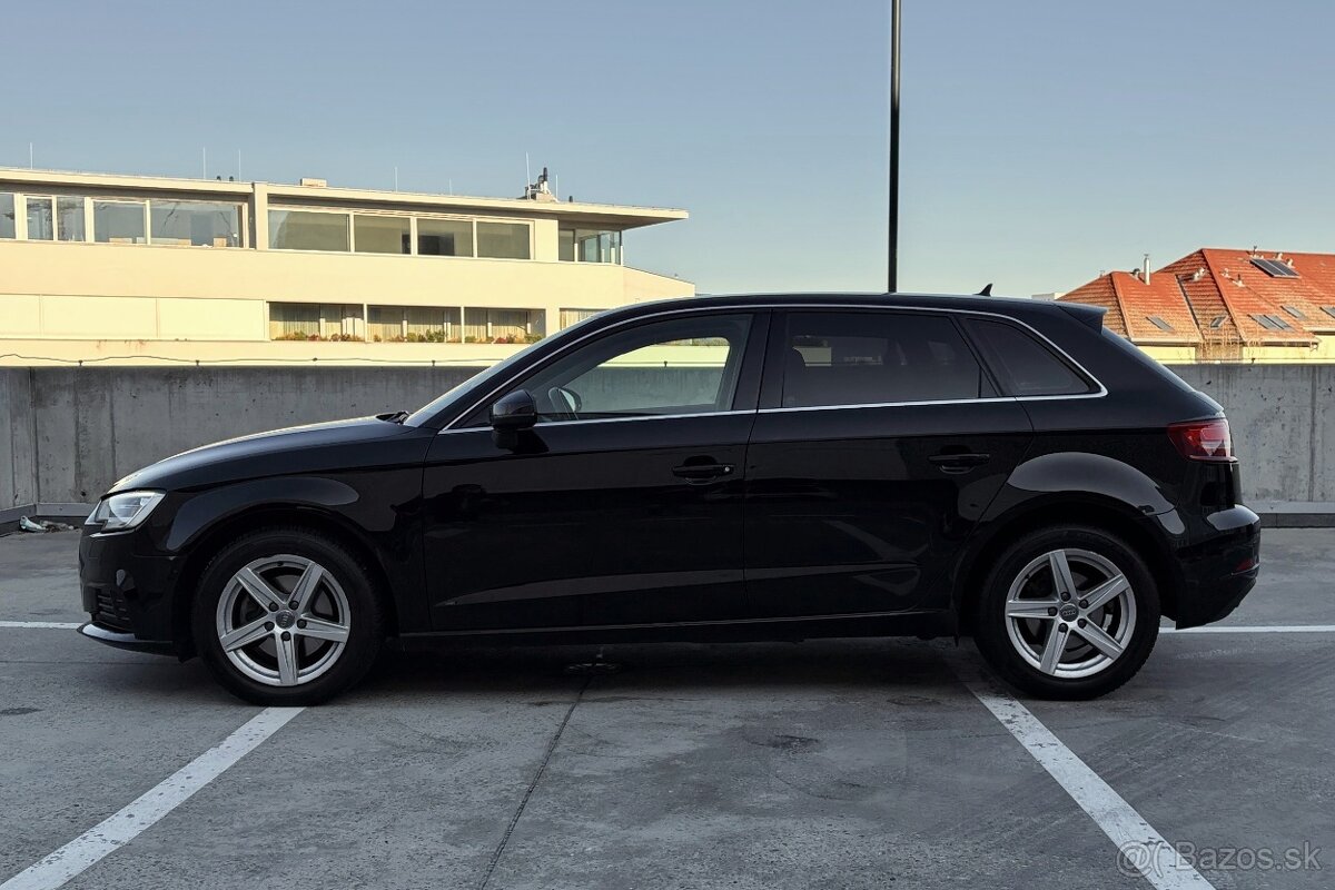 Audi A3 Sportback 1.0 TFSI, 85kW, S tronic Automat AT7 - 4