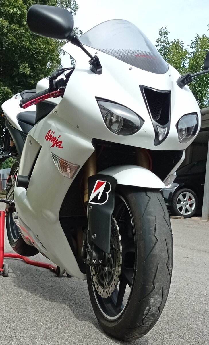 Kawasaki Ninja ZX-6R - 4