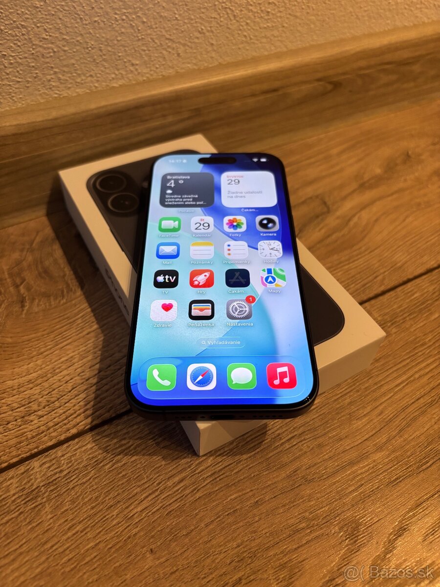 Apple iPhone 17 256gb Black - 4