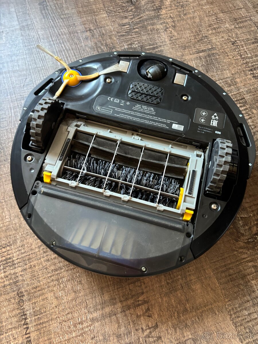 Robotický vysávač iRobot Roomba 696 Wifi - 4