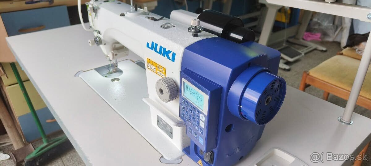 Průmyslový automaticky šicí stroj Juki DDL- 7000A - 4