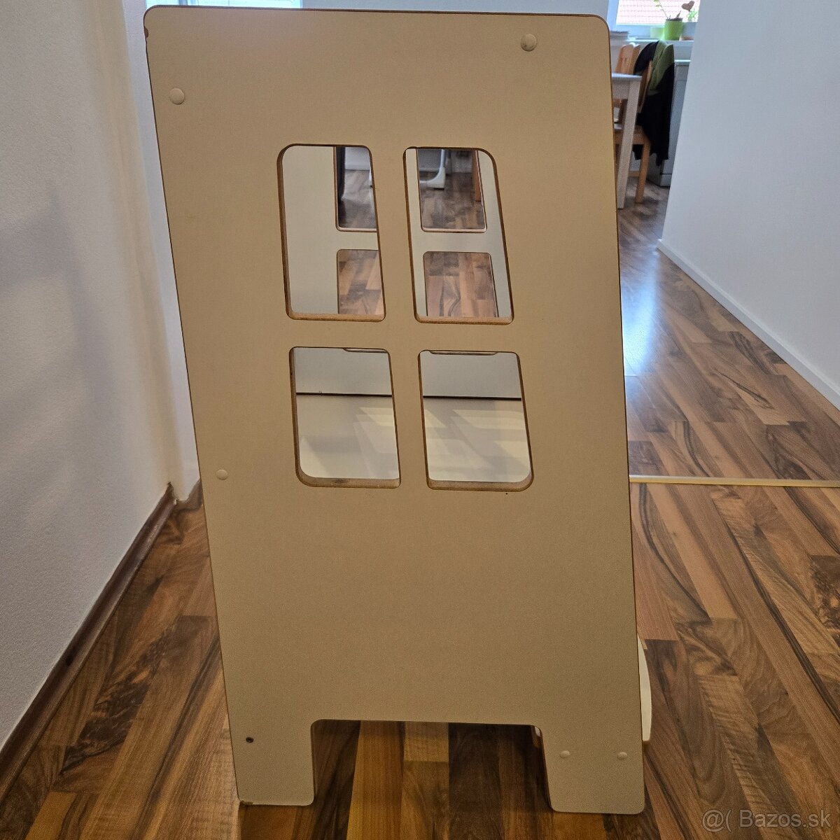Tuptiwood Učiaca veža Kitchen Helper extra safe biela - 4