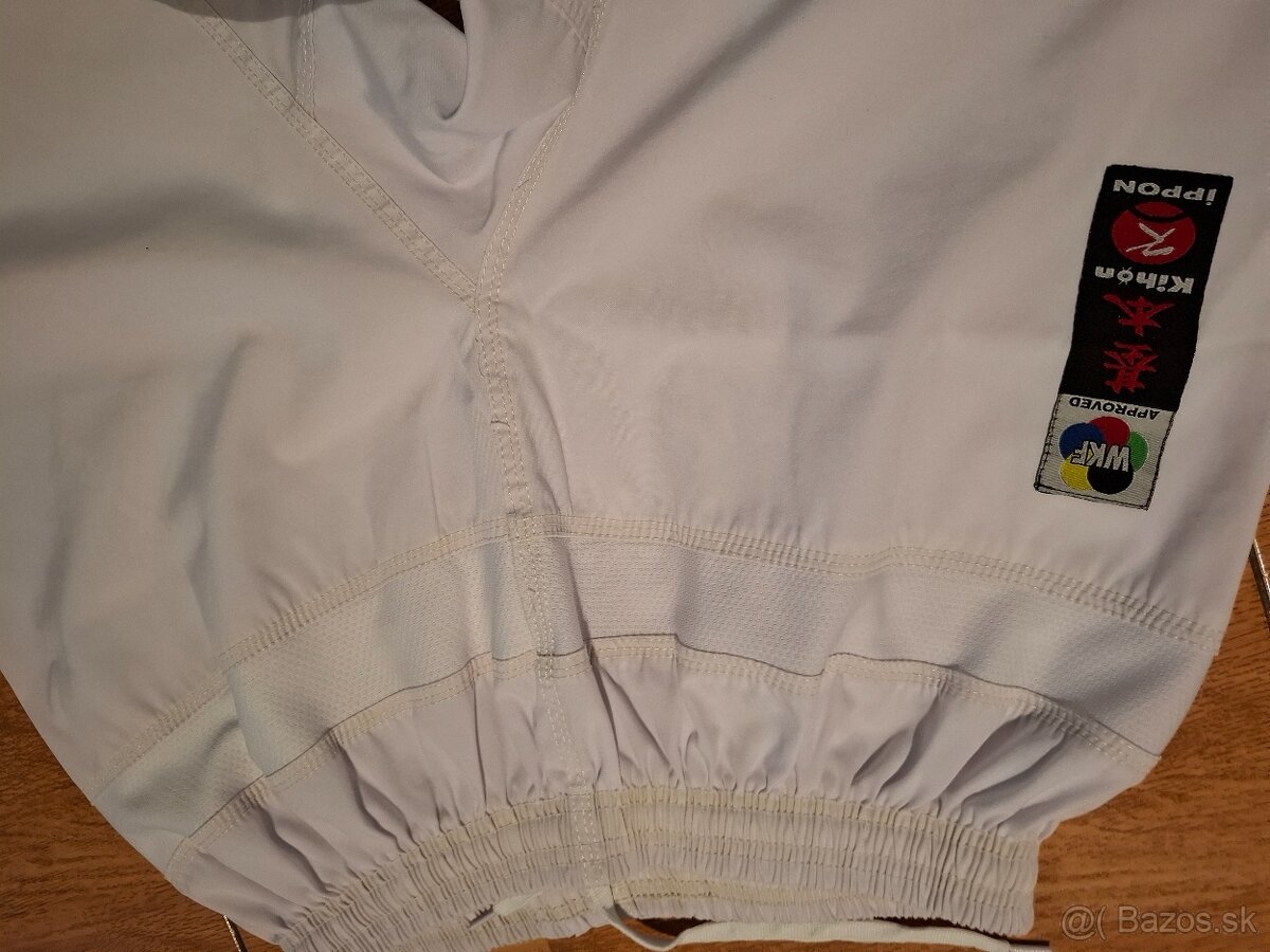 Karate kimono na kumite Kihon - 4