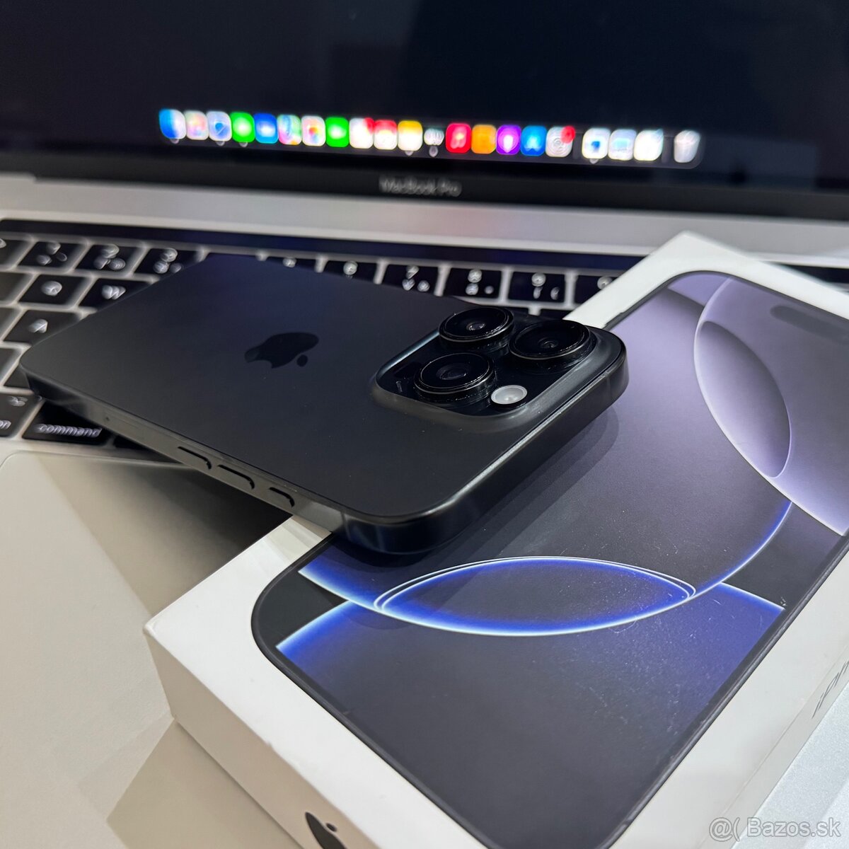 iPhone 16 Pro 256GB - 4