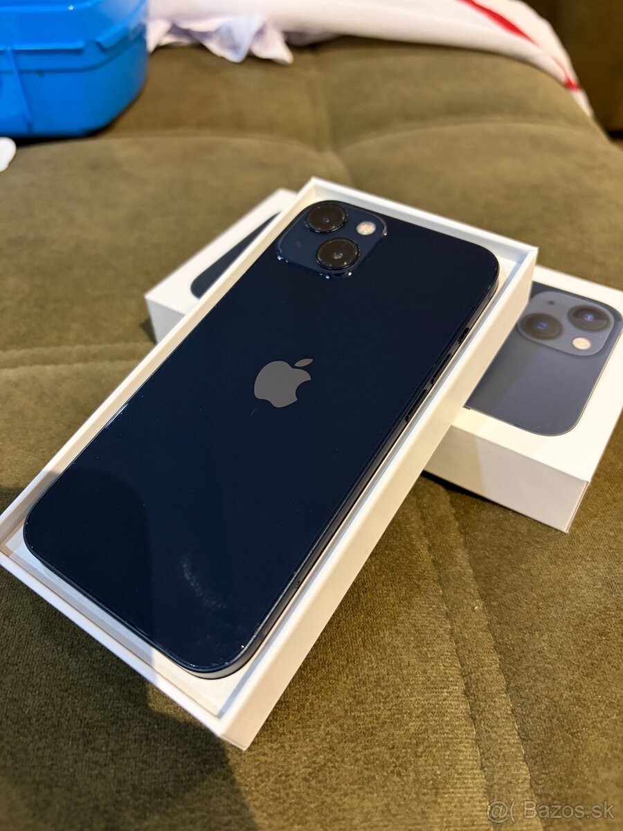Apple iPhone 13 256GB - 4