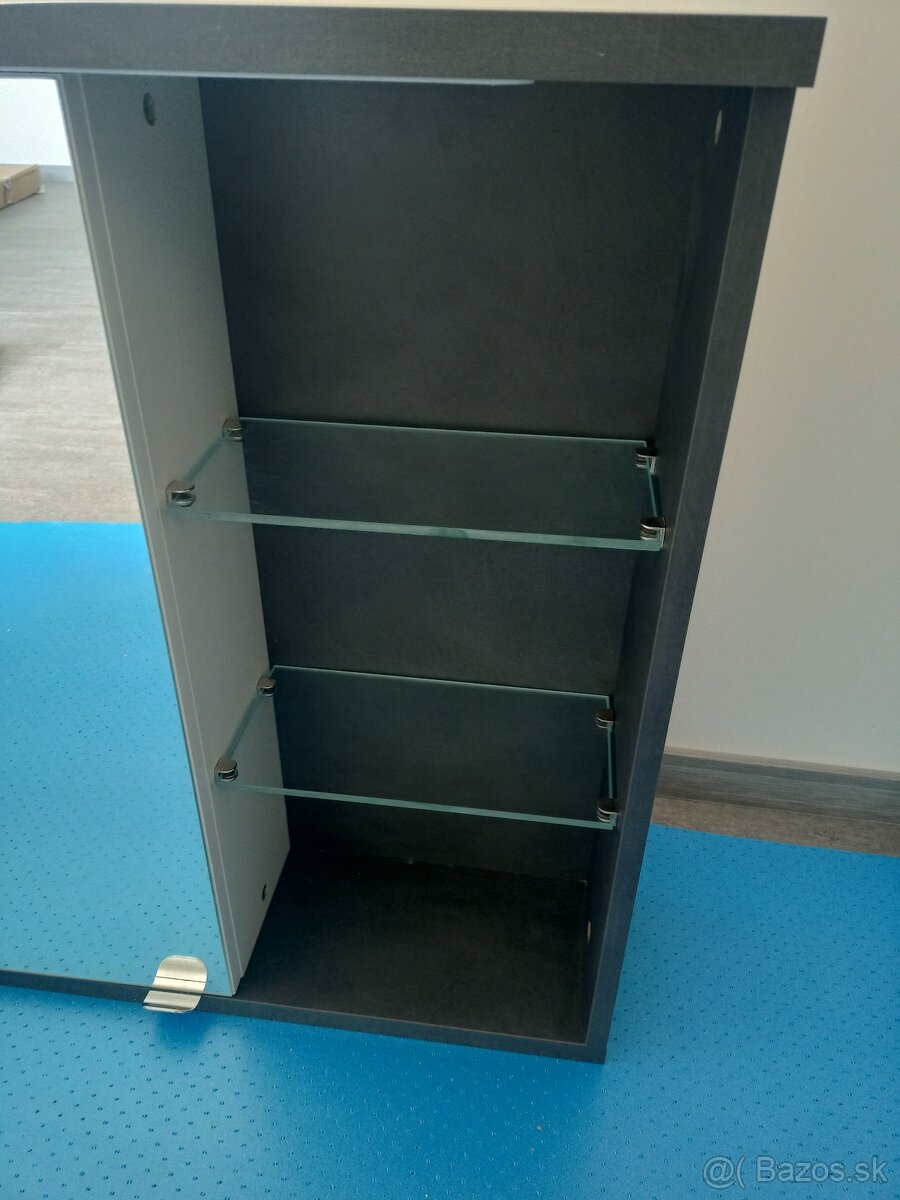 Skriňa do kúpeľne - 4