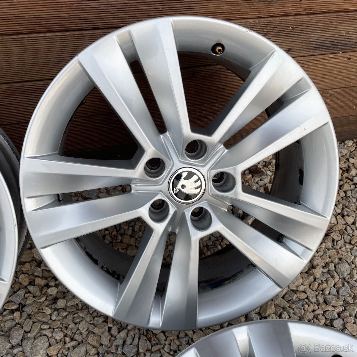 hliníkove disky skoda 5x112 r17 - 4