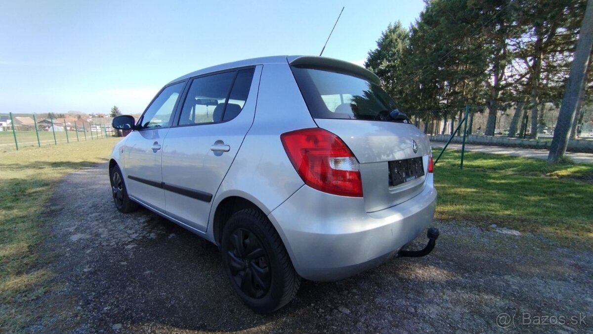 SKODA FABIA 2 BENZIN 1.2 51 KW - 4